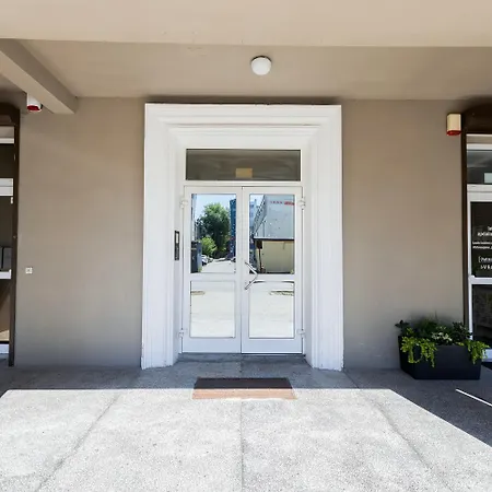 Stylish Well Equiped - Self Check-in *