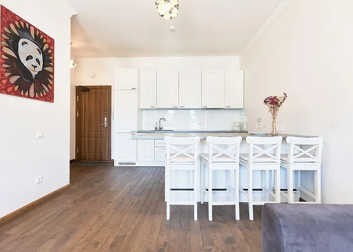 Stylish Well Equiped - Self Check-in Apartment *